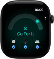 Apple Watch Series 12, kryt z hliníka v čiernej farbe, skóre pripravenosti 8, na pravej strane korunka Digital Crown