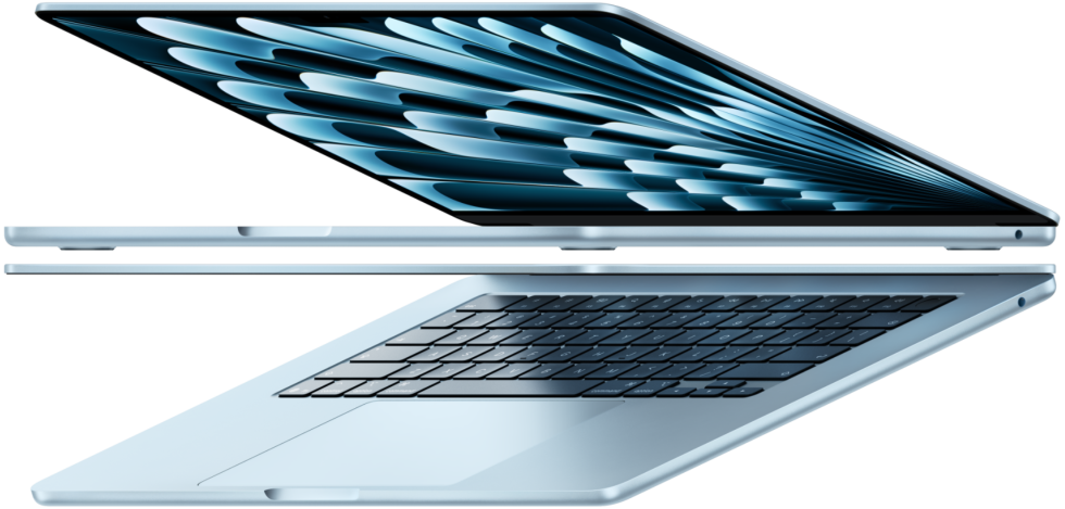 아래위로 나란히 놓인 스카이 블루 색상 MacBook Air 노트북 두 대가 살짝 열린 채 화살표 형태를 띠고 있는 모습. 얇은 두께가 돋보입니다