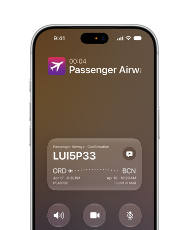 iPhone 18 Pro Perak menampilkan fitur Konteks Panggilan yang didukung Apple Intelligence. Layar depan menampilkan detail konfirmasi maskapai penerbangan saat sedang menelepon.